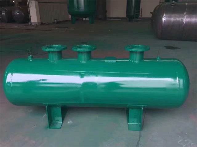 1679991473376569.jpeg 新蔡新蔡新蔡蒸汽分气缸1.jpeg